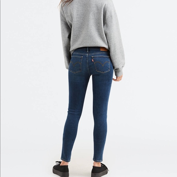 Levi Super Skinny Jeans - Picture 6 of 6